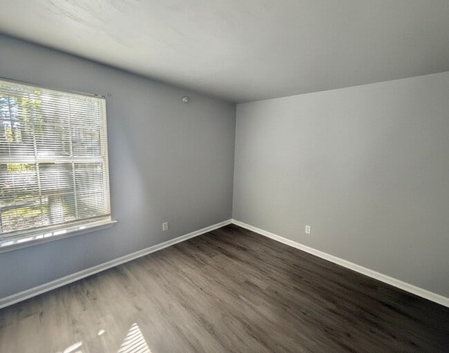 Photo - 2 Bedroom, 2 Full Bathroom Condo in Western Branch