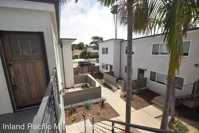 Foto del edificio - 1351 Manhattan Beach Blvd