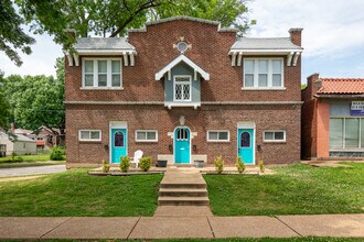 Building Photo - 5409 Lansdowne Ave