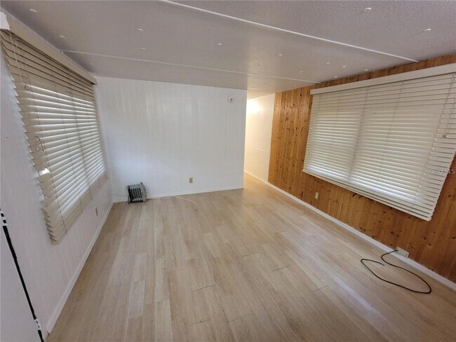 Foto del edificio - 8957 SE 144 St