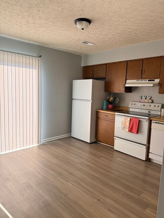 Building Photo - 24 Duiguid Dr