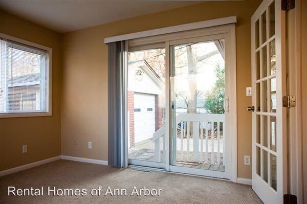 Foto del edificio - 3 br, 1 bath House - 636 Louise Dr