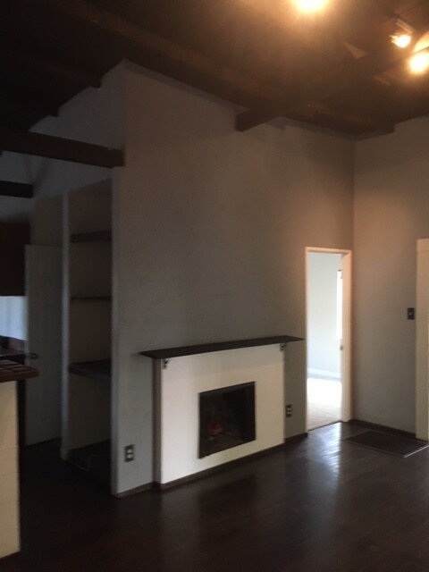 Foto del edificio - 1225 N Ogden Dr