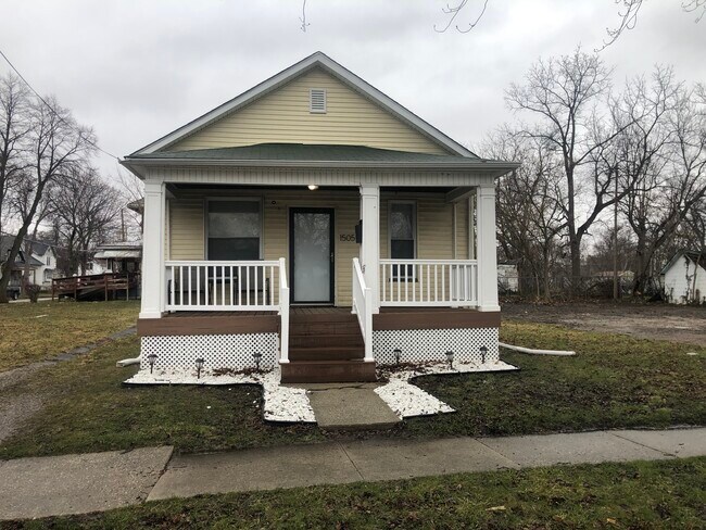 1 story ranch home - 1505 Federal Ave