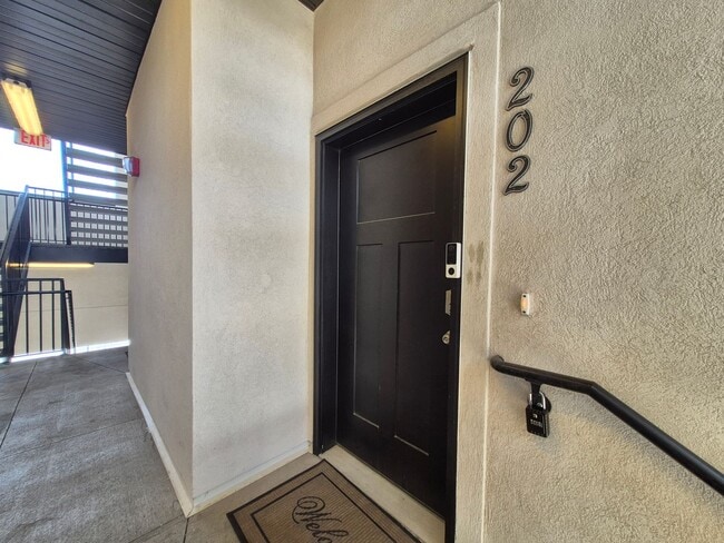 Building Photo - Charming 3 Bed Riverton Condo Minutes from Mountain View Village!!!
