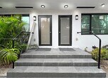 Foto principal - 8333 Harding Ave