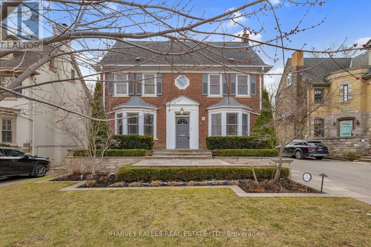Photo principale - 111 Strathallan Blvd