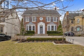Building Photo - 111 Strathallan Blvd
