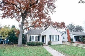 Building Photo - 1814 Dayton Ave