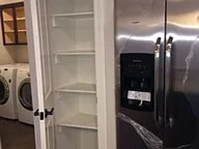 Foto del edificio - Cozy home in the coveted Sunbridge Villas ...