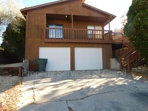 Building Photo - 380 1/2 Ridge View Dr