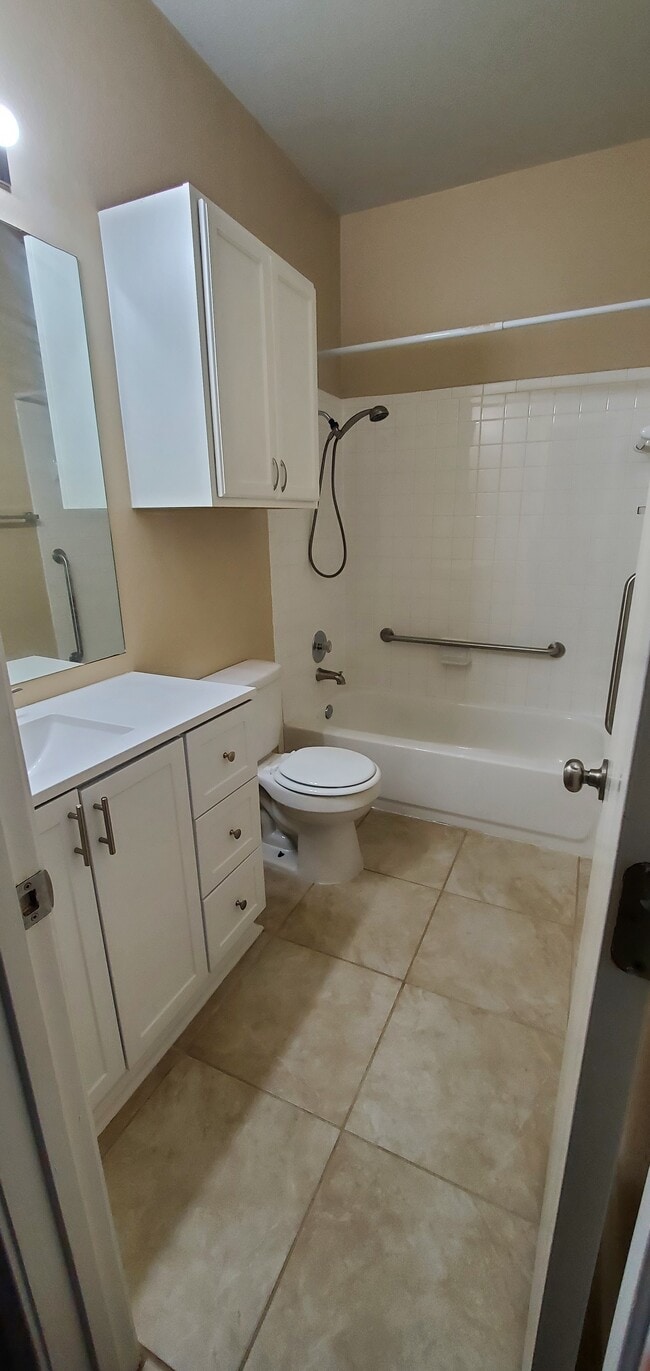 Building Photo - 2731 Crown Arbor Dr