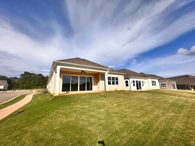 Building Photo - 4703 Anise Cir