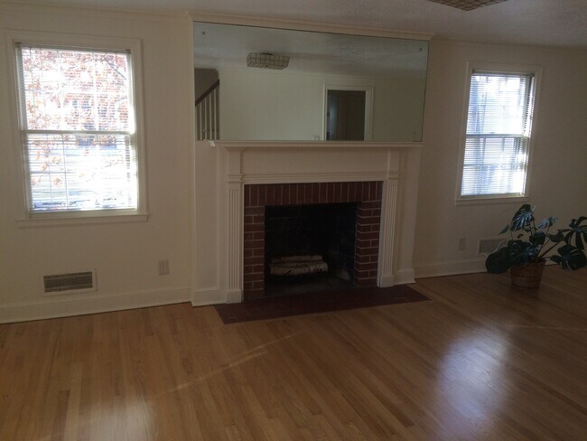 Foto del edificio - 16 Thomson Rd