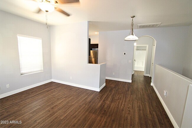 Building Photo - 854 S San Marcos Dr