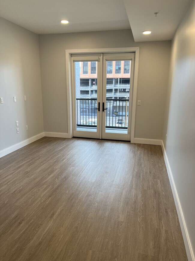 Building Photo - 1805 Blake St