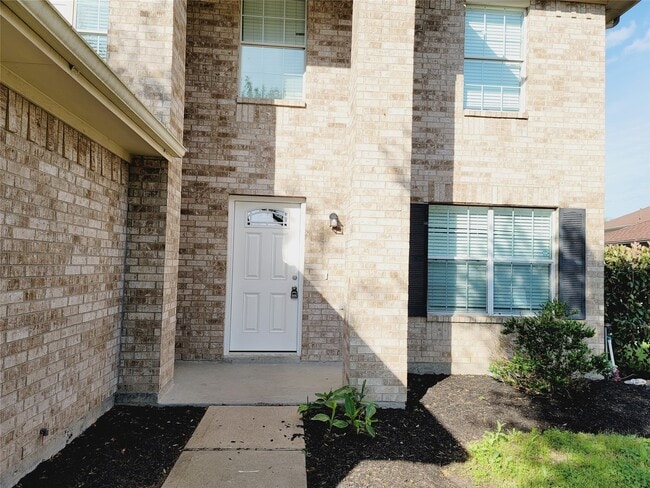 Building Photo - 3807 Brook Garden Ln