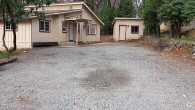 Building Photo - 19598 Tiger Lily Ln