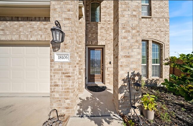 Building Photo - 18106 Alora Springs Trace