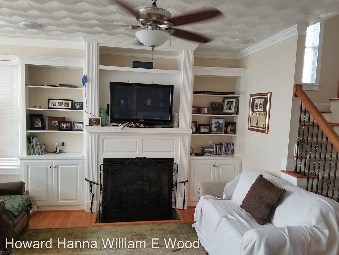 Foto principal - 112 Carriage House Dr