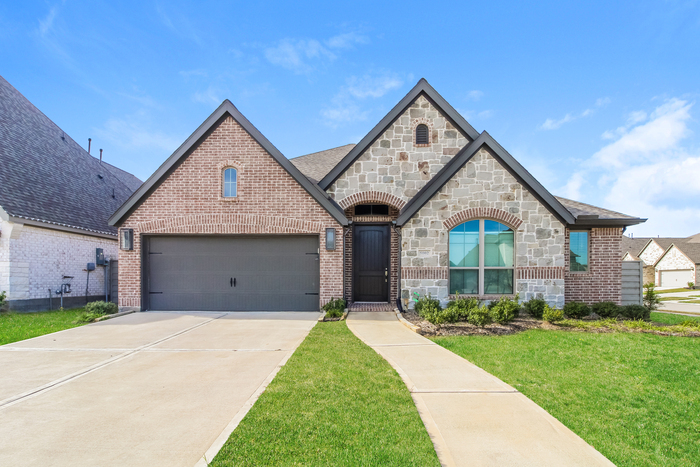 Primary Photo - Elegant 4-Bedroom Home