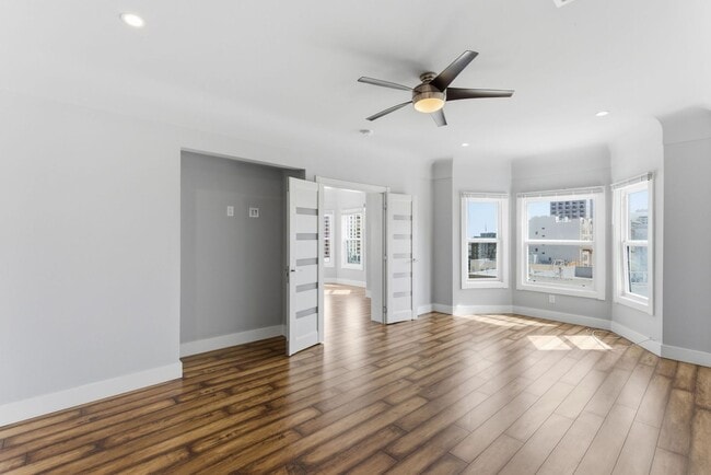 Building Photo - 903 Pine St