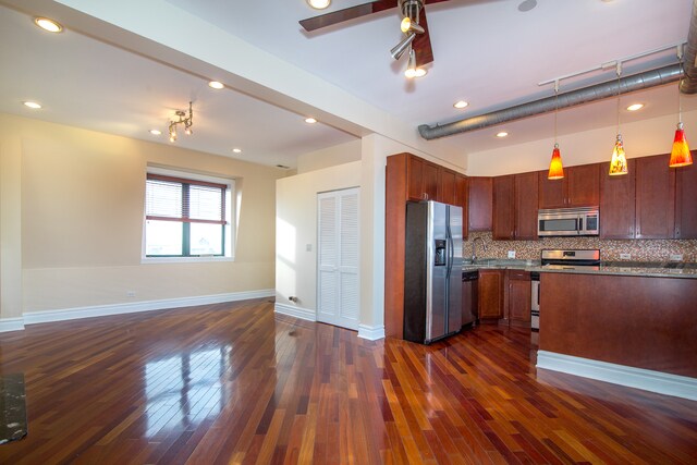 Foto del edificio - 2119 S Halsted St