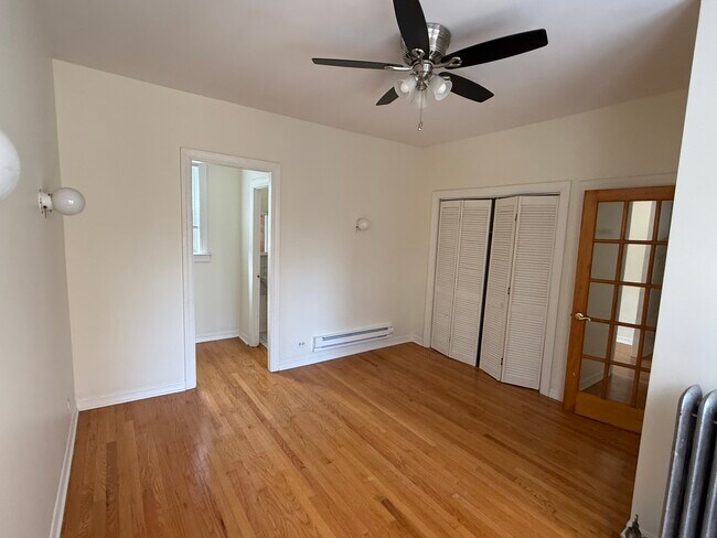 Foto del edificio - 4646 N Magnolia Ave