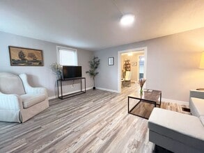 Building Photo - 3923 Bluestone Rd