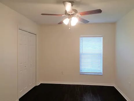 Building Photo - 3704 Lockridge Dr