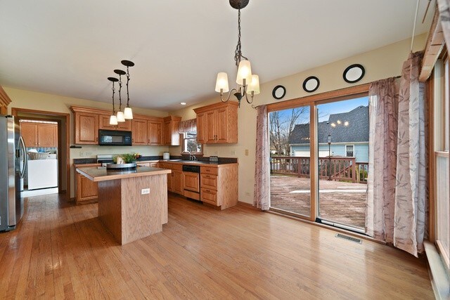 Building Photo - 630 Tanager Ln