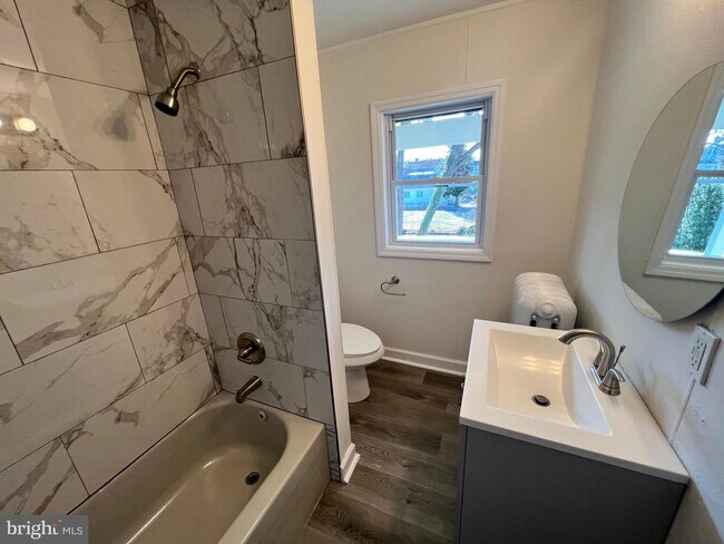 Foto del edificio - 314 N 2nd St