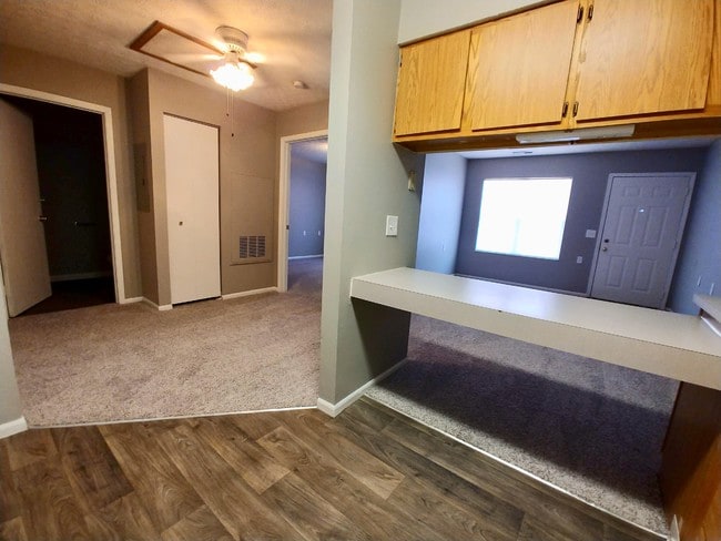1 bedroom kitchen/dining - Rocky Creek Apartments
