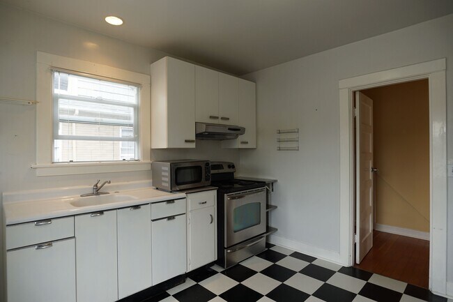 Foto del edificio - 2731 S Judkins St
