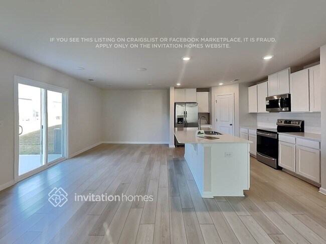 Foto del edificio - 2348 Pebble Close Ct