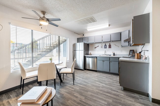 Modern Kitchen - Vista Alegre Apartments