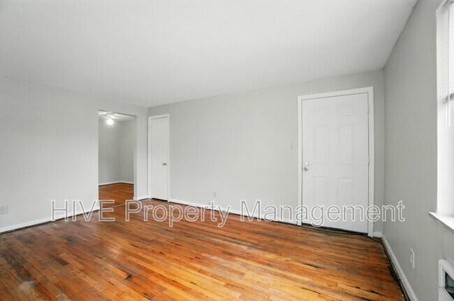 Foto del edificio - 3919 E Gatewood Ln