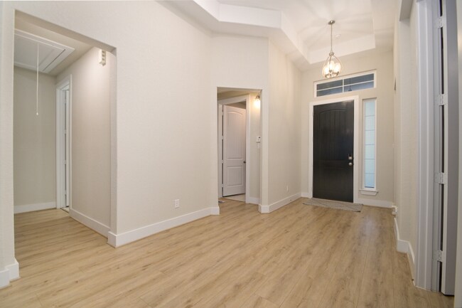 Foto del edificio - 4609 Shackelford