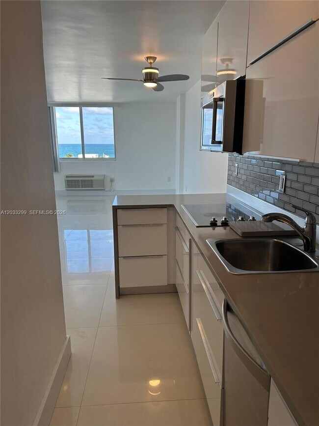 Foto del edificio - 1255 Collins Ave