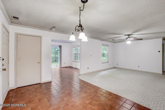 Building Photo - 5-3 Portland Ct