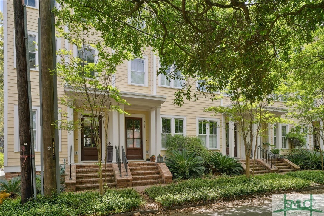 Foto principal - 714 Tattnall St