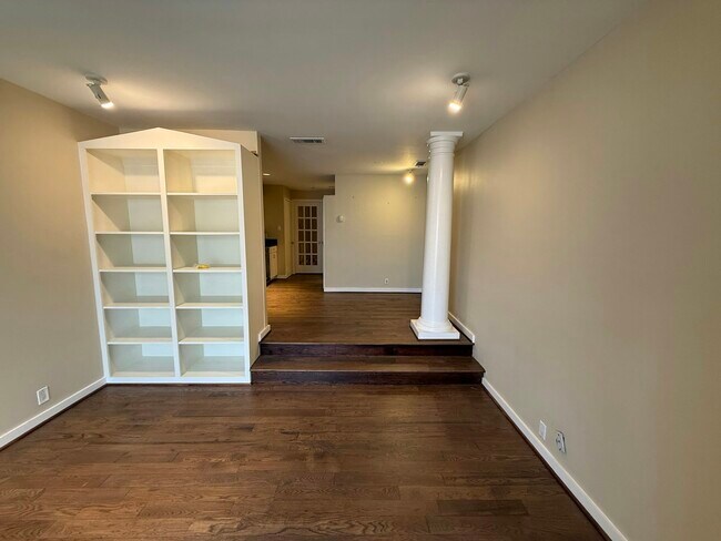 Foto del edificio - 4241 Buena Vista St