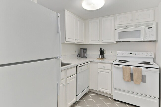 Foto del edificio - 400 8th St NW