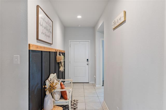 Foto del edificio - 16429 Porterfield Ln