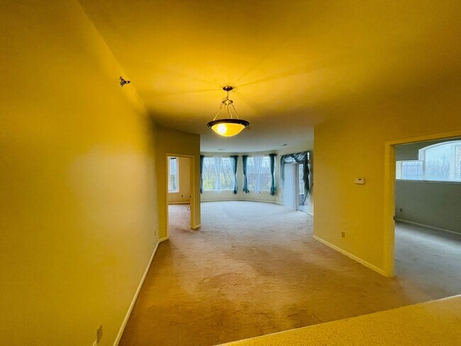 Foto del edificio - 6995 S Riverwood Blvd