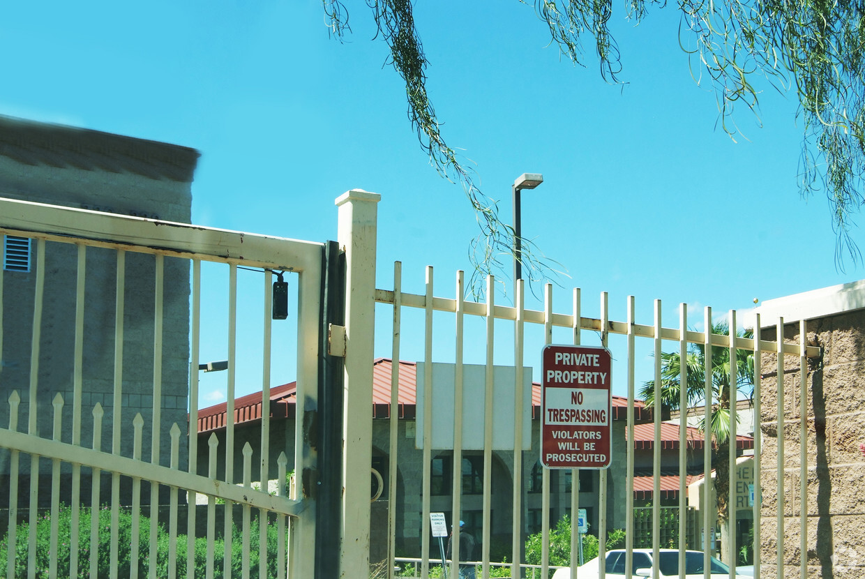 Building Photo - Genesis Apartments