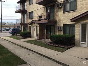 Building Photo - 6049 W 64th Pl