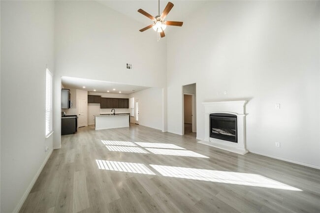Building Photo - Elegant 4-bedroom 4-bath in McKinney