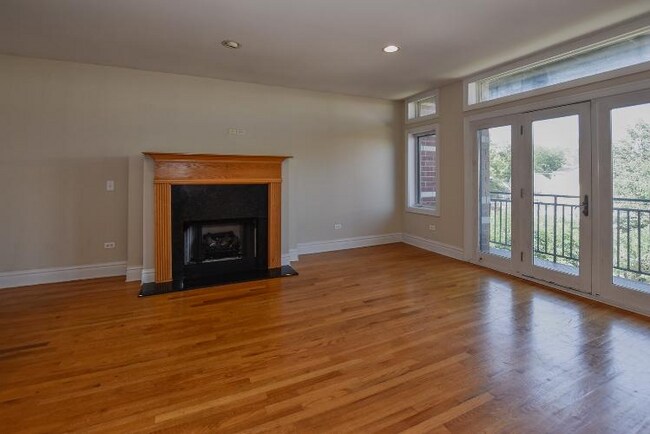 Foto del edificio - 2942 N Lincoln Ave