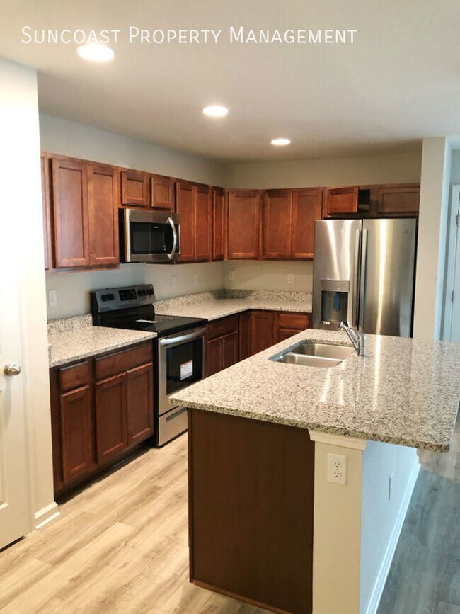 Spacious 4 BR / 2.5 BA in Jax! Just 1 year... photo'